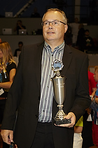 Arne Josefsen med super cup pokalen