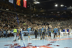 AGK-spillerne takker fansne i Sparkassen-Arena