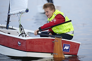Tr�ning i Frederikssund/Marb�k Juniorsejlcenter
