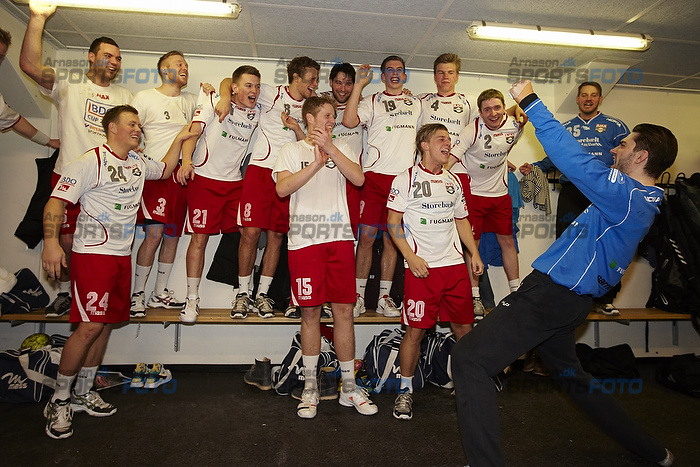 Glade spillere fra Ajax Kbenhavn i omkldningsrummet