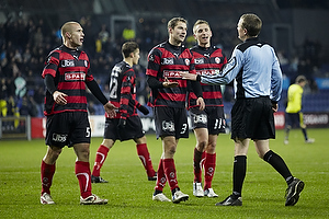 Martin Albrechtsen (FC Midtjylland), Brian Priske (FC Midtjylland), Danny Olsen (FC Midtjylland), Peter Rasmussen, dommer