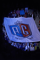 AGK-fans med AGK banner