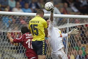 Mikkel Thygesen (Brndby IF), Michael Parkhurst (FC Nordsjlland), Jesper Hansen (FC Nordsjlland)