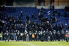 Kampkldt politi p Brndby Stadion for at holde FCK-fans p tribunen