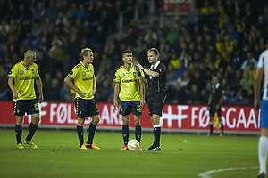 Mikkel Thygesen, anfrer (Brndby IF), Thomas Kahlenberg (Brndby IF), Ferhan Hasani (Brndby IF), Michael Johansen, dommer