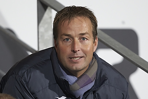 Kasper Hjulmand, cheftrner (FC Nordsjlland) p tribunen