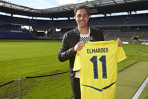 Johan Elmander (Brndby IF) med trje nr. 11