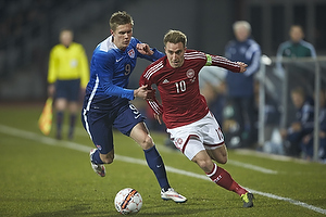 Christian Eriksen, anfrer (Danmark), Aron Johannson (USA)