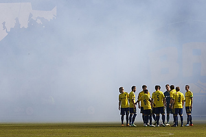 Klik for at se eller bestil foto