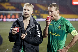 Johan Larsson (Brndby IF), Thomas Kahlenberg, anfrer (Brndby IF)