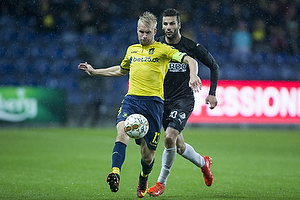 Johan Larsson, anfrer (Brndby IF), Mikael Ishak (Randers FC)