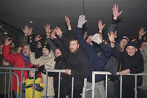 Glade fans modtager spillerne fra Brndby IF