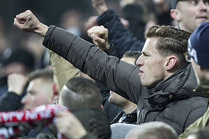 Klik for at se eller bestil foto