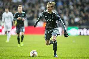 Klik for at se eller bestil foto