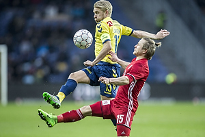 Johan Larsson, anfrer (Brndby IF), Jeppe Kjr (Lyngby BK)