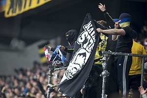 Brndbyfans med FCK-banner