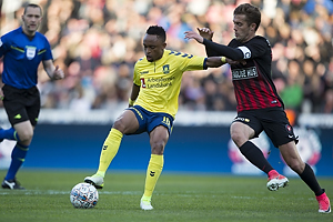 Lebogang Phiri (Brndby IF), Jakob Poulsen, anfrer (FC Midtjylland)