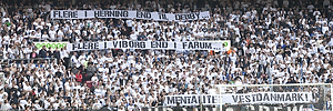 FCK-fans med banner