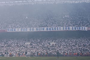 FCK-Fans med banner