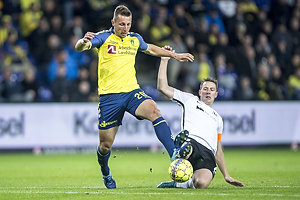 Kamil Wilczek (Brndby IF), Morten Larsen, anfrer (Ledje-Smrum Fodbold)