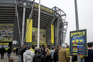 Klik for at se eller bestil foto