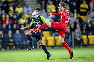 Kevin Mensah (Brndby IF), Uidentificeret person (FC Nordsjlland)