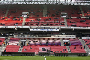 Klik for at se eller bestil foto