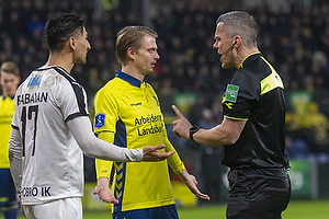 Kamil Wilczek (Brndby IF), Michael Tykgaard, dommer