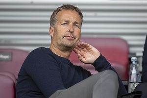 Kasper Hjulmand, cheftrner  (Danmark)