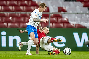 Daniel Wass  (Danmark), Ari Sklason  (Island)