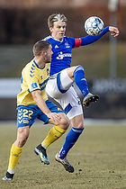 Josip Radosevic (Brndby IF), Kasper Enghardt, anfrer  (Lyngby BK)