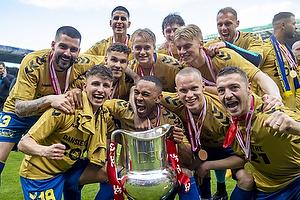 Jesper Lindstrm (Brndby IF), Kevin Mensah (Brndby IF), Hjrtur Hermannsson (Brndby IF), Josip Radosevic (Brndby IF), Anthony Jung (Brndby IF), Andreas Bruus (Brndby IF), Andreas Pyndt Andersen (Brndby IF), Tobias Brkeeiet (Brndby IF), Marvin Schwbe (Brndby IF), Peter Bjur (Brndby IF), Joel Kabongo (Brndby IF)