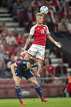 Daniel Wass  (Danmark), Kieran Tierney  (Skotland)