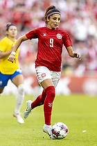 Nadia Nadim  (Danmark)