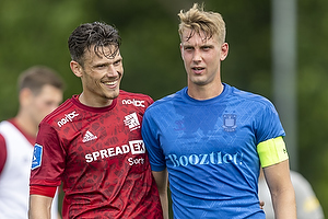 Andreas Maxs, anfrer  (Brndby IF), Pascal Gregor  (Lyngby BK)