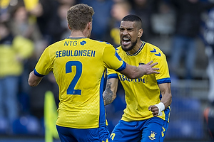 Sebastian Sebulonsen, mlscorer  (Brndby IF), Ohi Omoijuanfo  (Brndby IF)