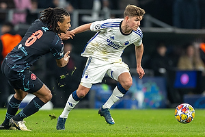 Nathan Ak�  (Manchester City FC)
