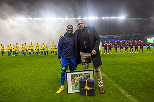 Kevin Mensah  (Brndby IF), Carsten V. Jensen, fodbolddirektr (Brndby IF)