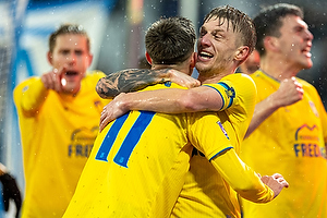 Filip Bundgaard  (Br�ndby IF), Daniel Wass  (Br�ndby IF)