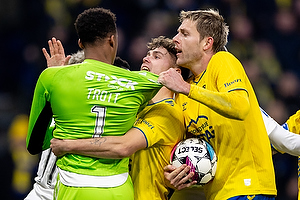 Nathan Trott  (Vejle BK), Mathias Kvistgaarden  (Br�ndby IF), Nicolai Vallys  (Br�ndby IF)