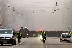 Klik for at se eller bestil foto