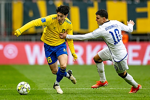 Yuito Suzuki  (Br�ndby IF), Mohamed Elyounoussi  (FC K�benhavn)