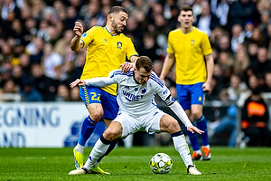 Josip Radosevic  (Br�ndby IF), Viktor Claesson, anf�rer  (FC K�benhavn)