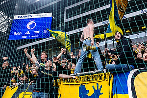 Klik for at se eller bestil foto