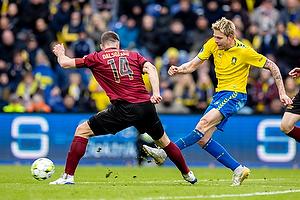 Nicolai Vallys  (Br�ndby IF), Henrik Dalsgaard  (FC Midtjylland)