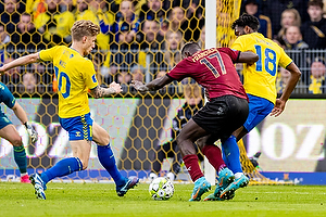 Daniel Wass  (Br�ndby IF), Kevin Tshiembe  (Br�ndby IF)