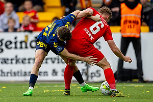 Marko Divkovic  (Br�ndby IF), Jeppe Tverskov  (FC Nordsj�lland)