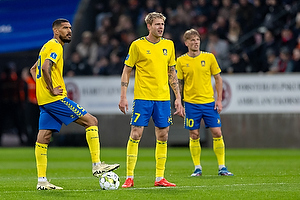 Ohi Omoijuanfo  (Br�ndby IF), Nicolai Vallys  (Br�ndby IF)