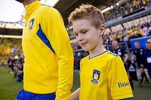 Klik for at se eller bestil foto