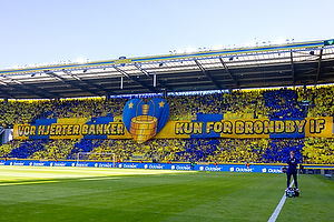 Klik for at se eller bestil foto